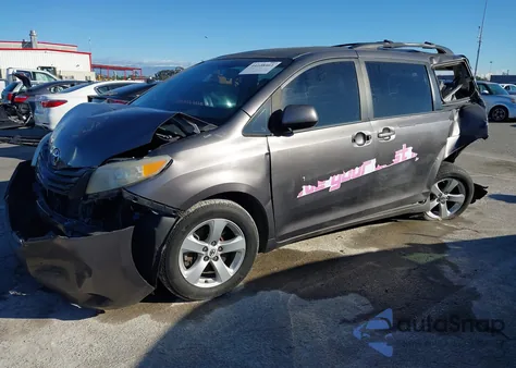 2012 Toyota Sienna Le V6 8 Passenger from USA, damaged, VIN 5TDKK3DC8CS184937